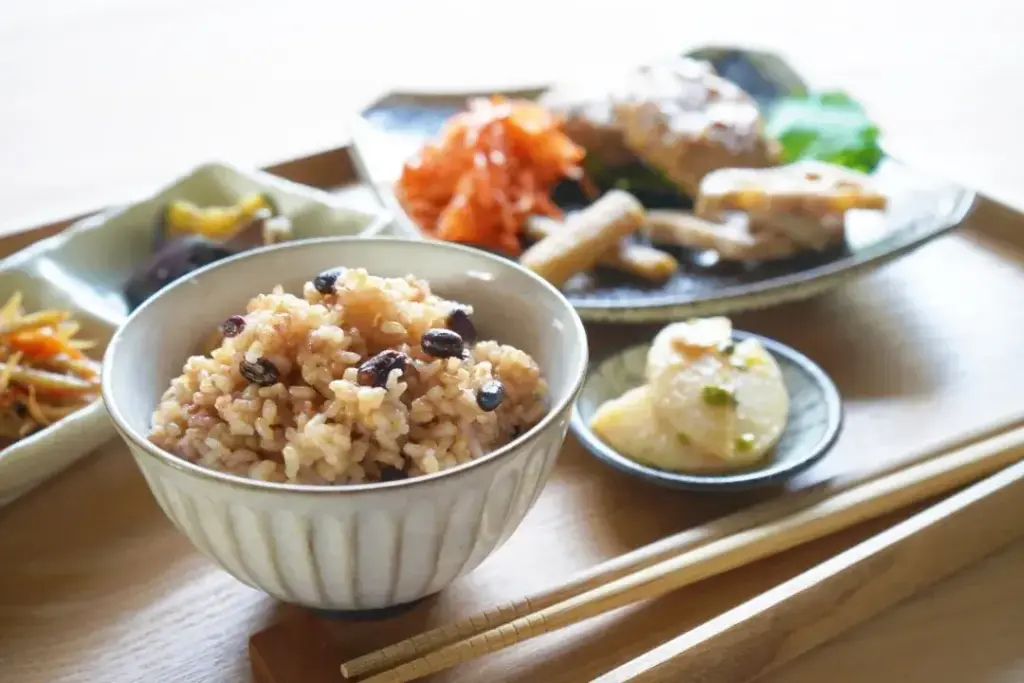 日本の伝統食が精神の安定をもたらす理由｜魂を磨く食の習慣