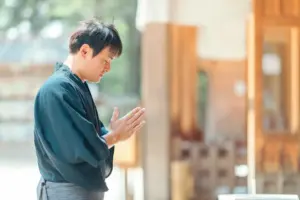 神社参拝で自己を磨く方法｜心を整え、魂を浄化する参拝の仕方